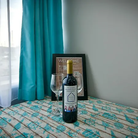 By The Sea - With Free Parking ヴァルナ