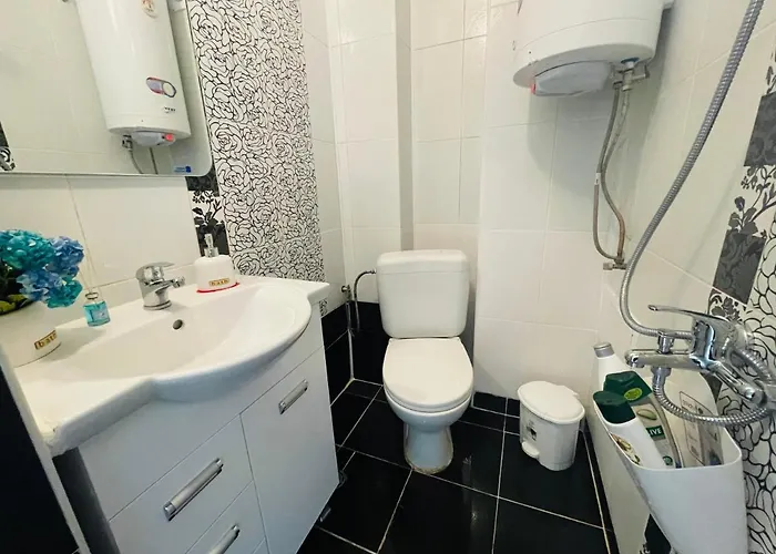 By The Sea - With Free Parking * Βάρνα