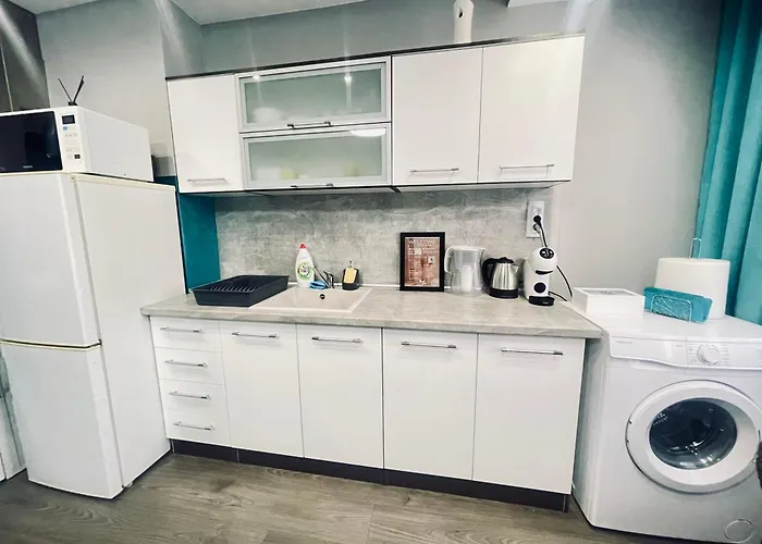 By The Sea - With Free Parking * Βάρνα