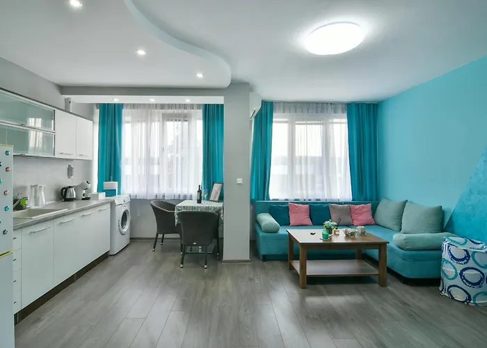 By The Sea - With Free Parking Βάρνα