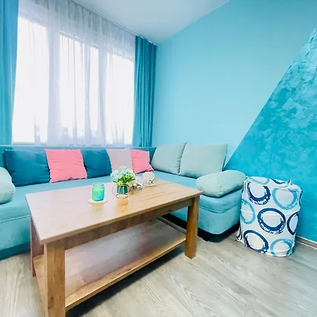 By The Sea - With Free Parking *